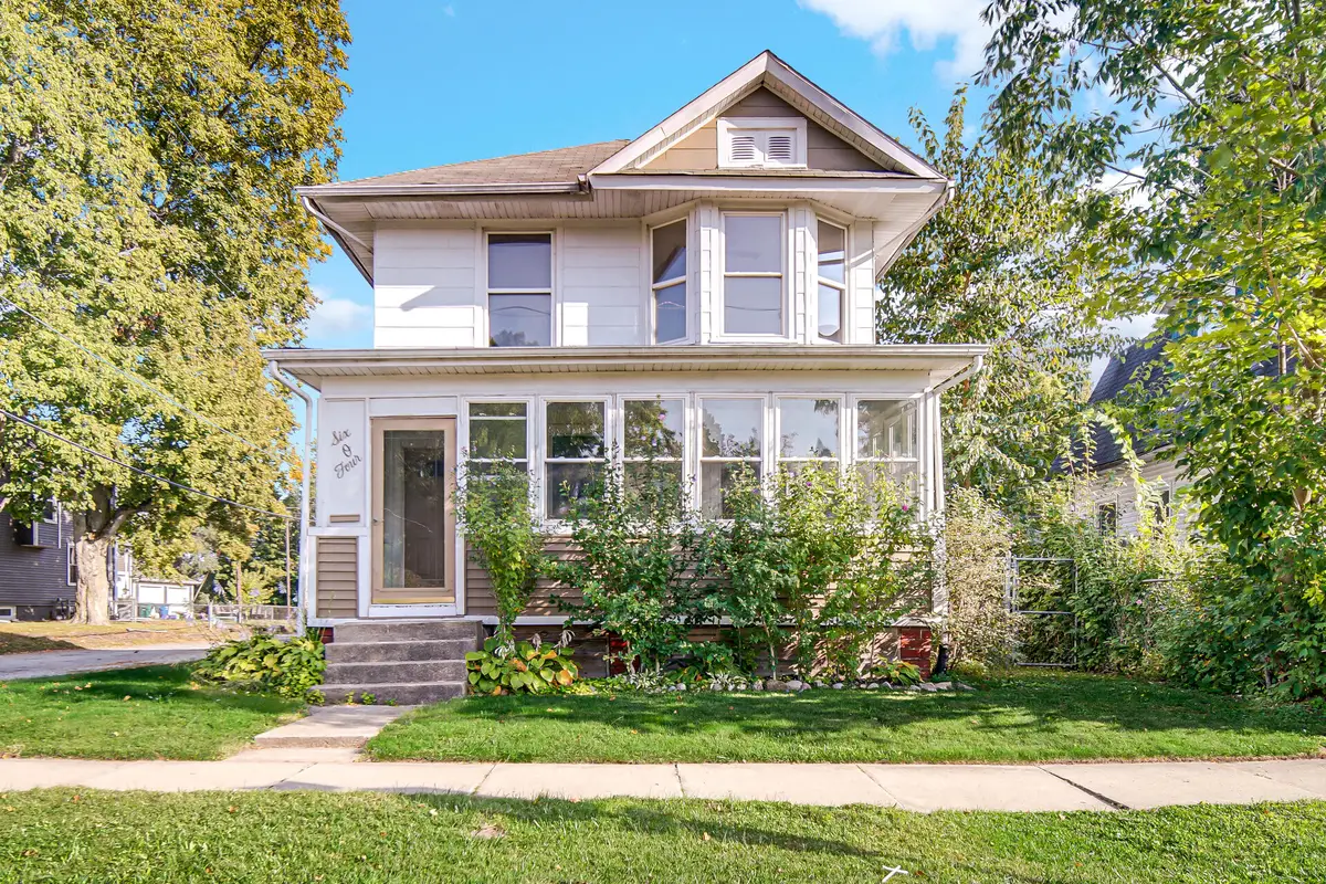 604 Weller Avenue, La Porte, IN 46350 - Image #1