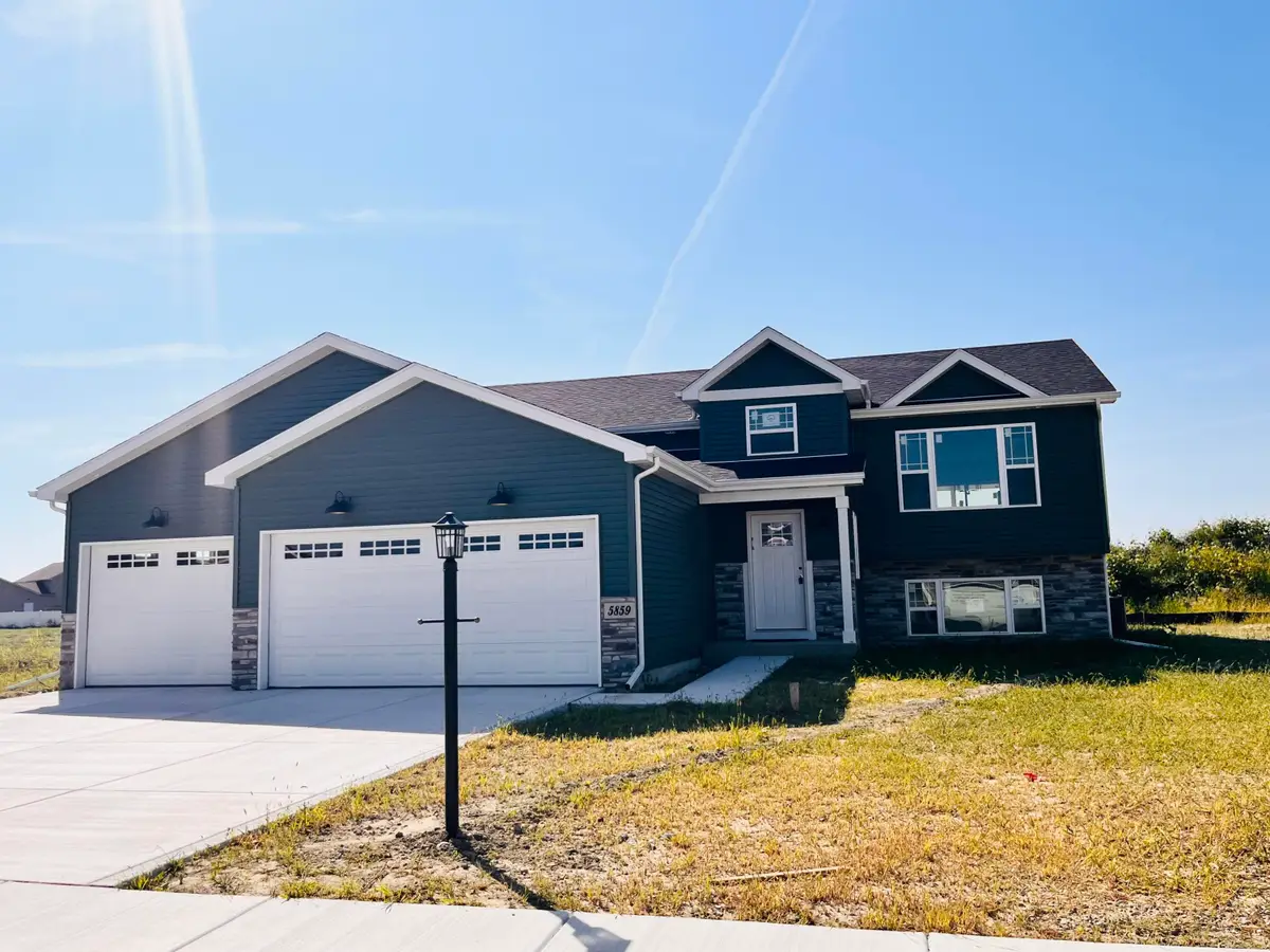 5859 Grand Slam Avenue, Portage, IN 46368 - Image #1