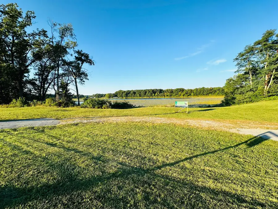 161 W Mcclung Road, La Porte, IN 46350 - Image #2