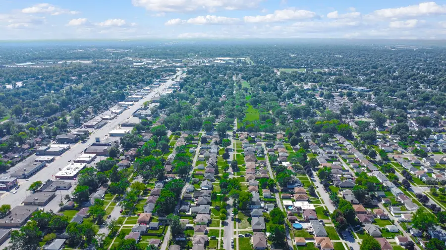 6723 Baring Avenue, Hammond, IN 46324 - Image #3