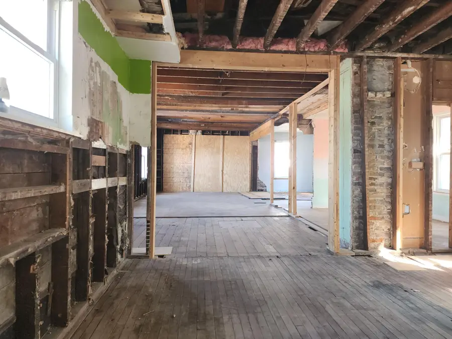 109 Sanborn Street, Michigan City, IN 46360 - Image #2