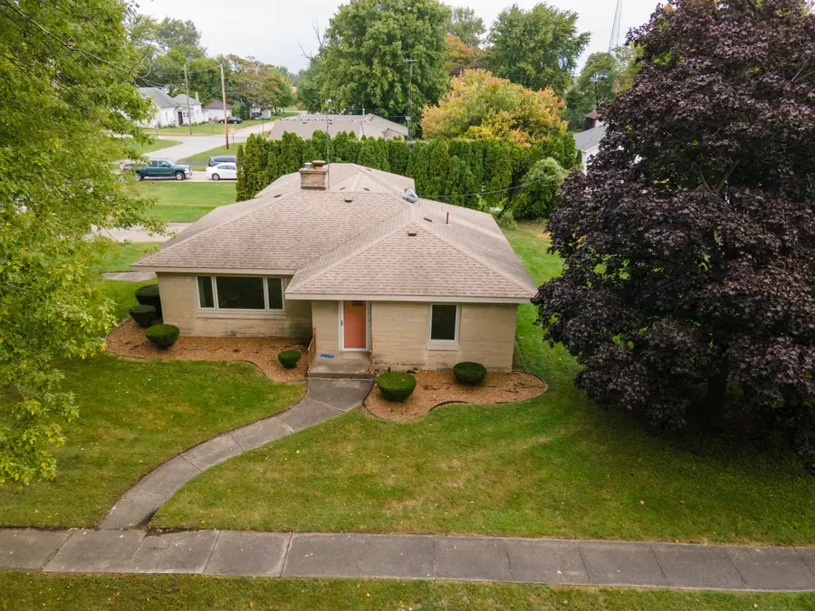 601 E Main Street, La Crosse, IN 46348 - Image #3