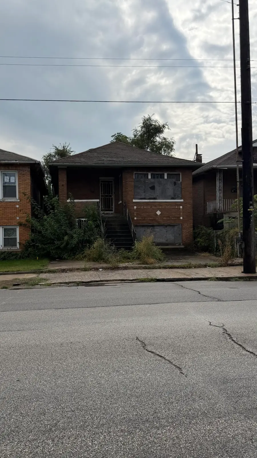 1109 W 11th Avenue, Gary, IN 46402 - Image #2