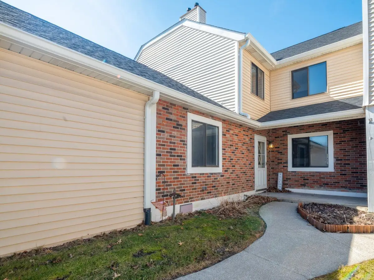 1108 Saratoga Lane, Chesterton, IN 46304 - Image #1