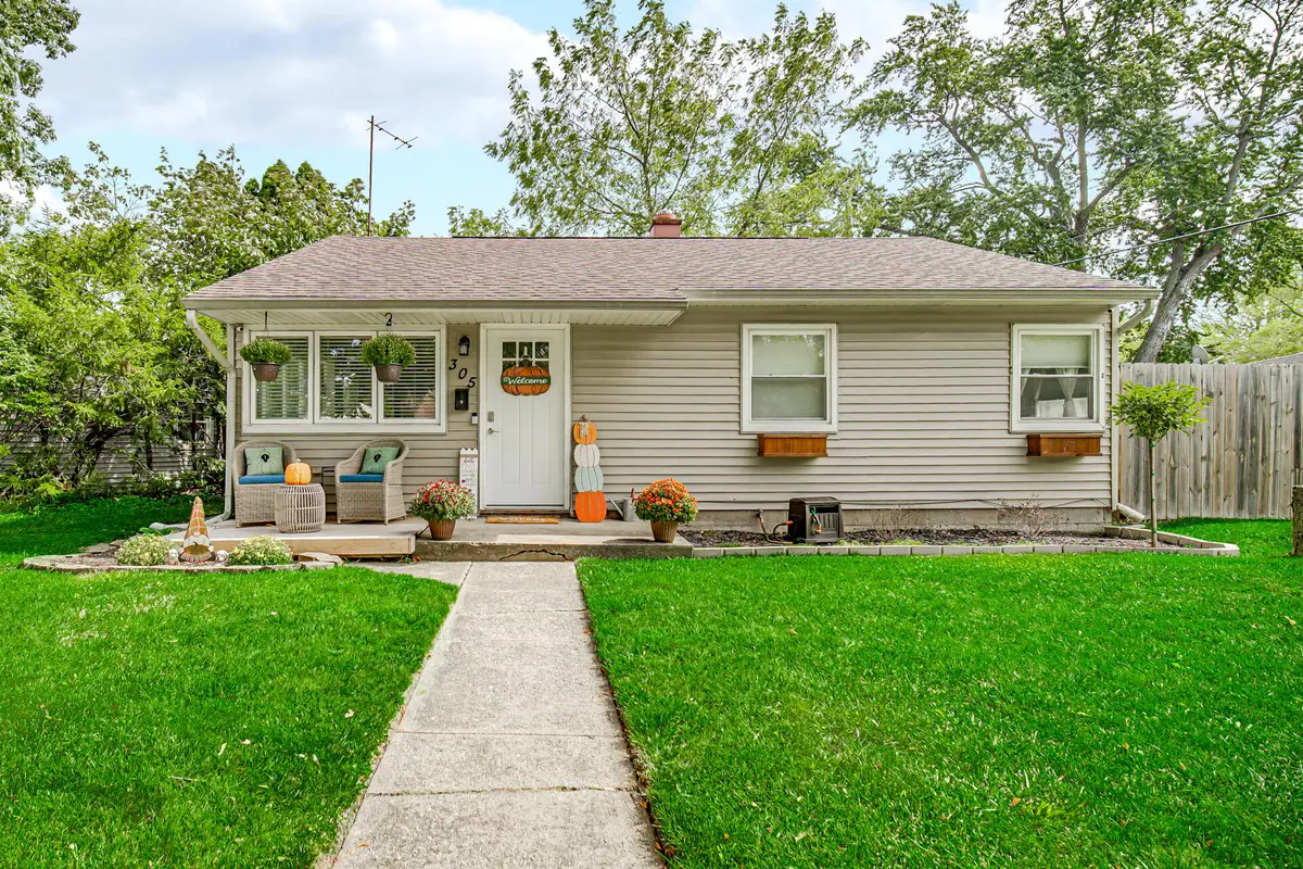 305 N Delaware Street, Hobart, IN 46342 - #1