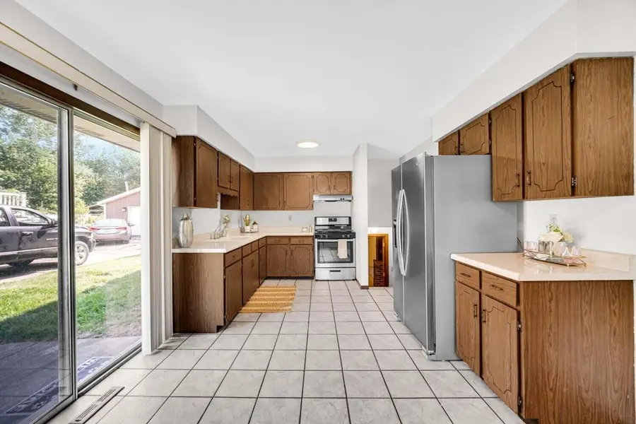 205 Fairview Lane, Schererville, IN 46375 - Image #3