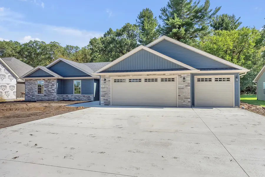 1611 Elderberry Street Se, Demotte, IN 46310 - Image #2