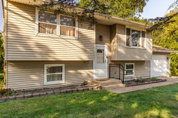 1642 E 31st Place, Hobart, IN 46342