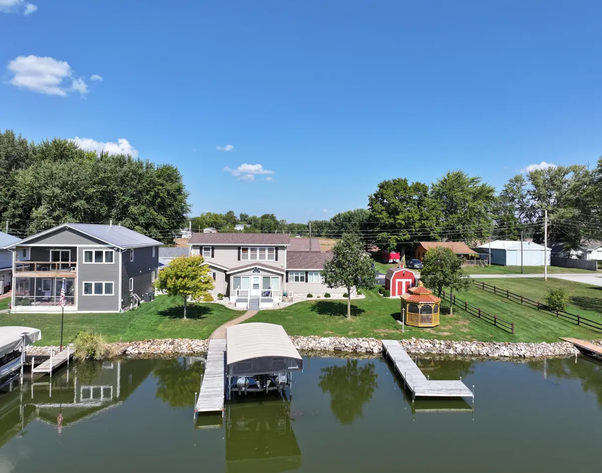 11295 W Lakeshore Drive, Kewanna, IN 46939 - Image #1