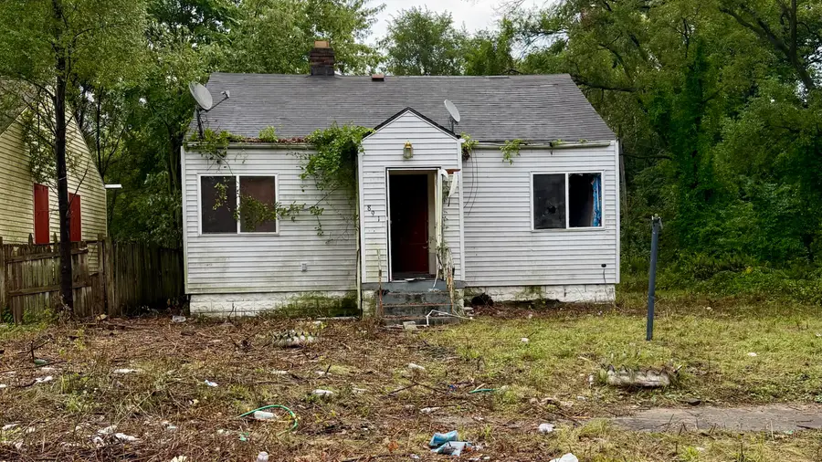 891 Louisiana Street, Gary, IN 46402 - Image #2