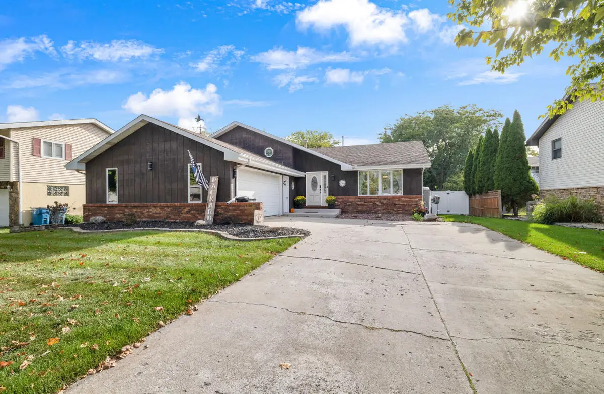 8355 Blaine Place, Crown Point, IN 46307 - Image #1