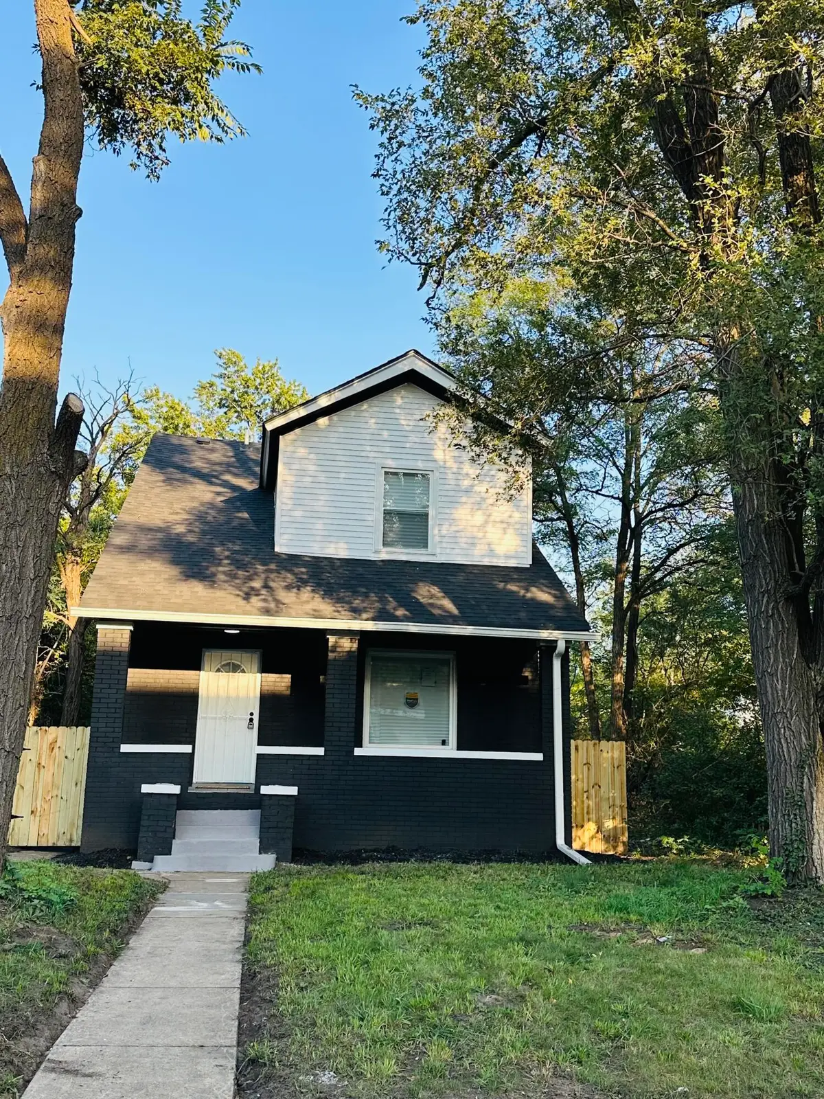 571 Van Buren Street, Gary, IN 46402 - Image #1