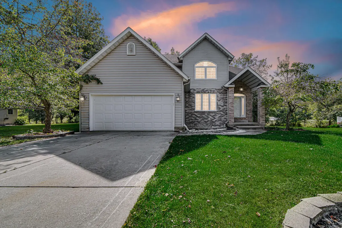 736 Cinnamon Teal Court, Hobart, IN 46342 - Image #1