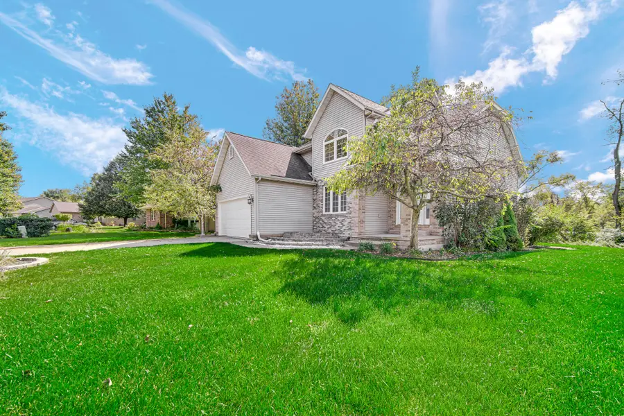 736 Cinnamon Teal Court, Hobart, IN 46342 - Image #2