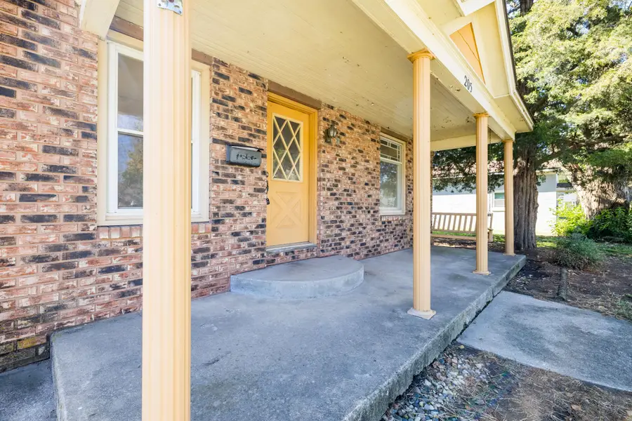 205 E Dunlap Street, Kentland, IN 47951 - Image #3