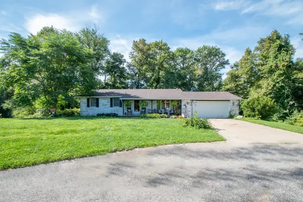 611 Bayberry Court, Valparaiso, IN 46385