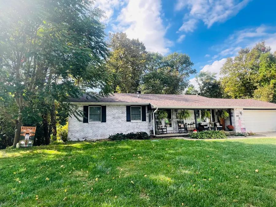 611 Bayberry Court, Valparaiso, IN 46385 - Image #2