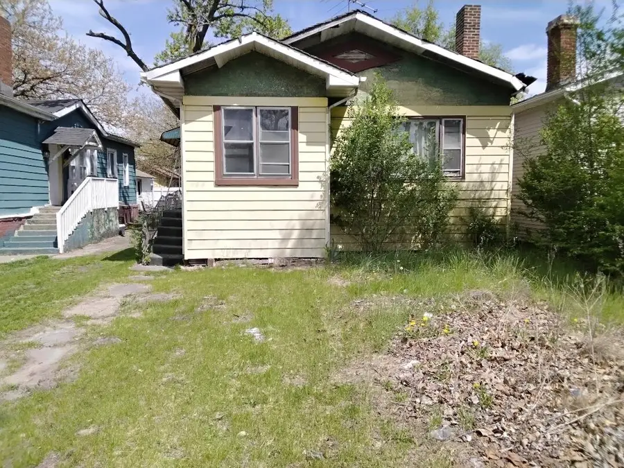 823 Pierce Street, Gary, IN 46402 - Image #2