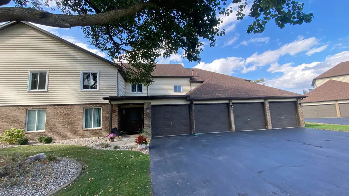 5035 Spinnaker Lane #C, Crown Point, IN 46307 - Image #1