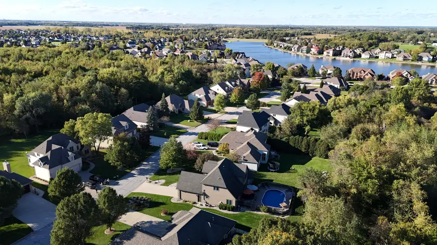 10589 Erie Drive, Crown Point, IN 46307 - Image #3