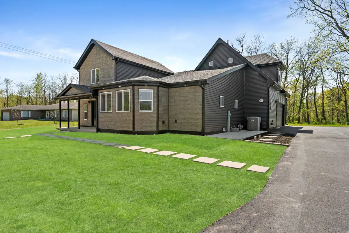 220 N Lake Park Avenue, Hobart, IN 46342 - Image #1