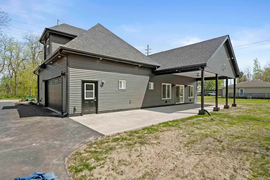 220 N Lake Park Avenue, Hobart, IN 46342 - Image #2