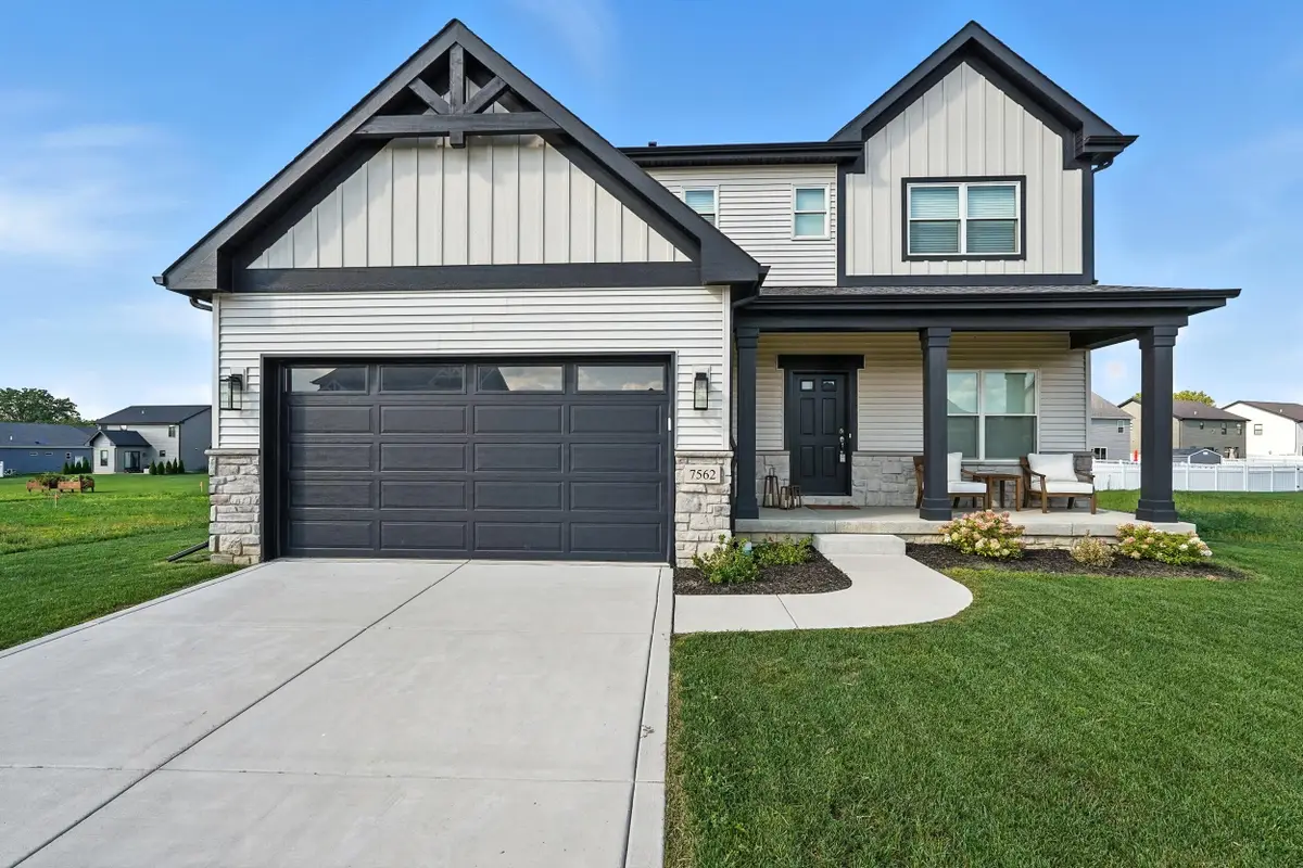 7562 E 116th Avenue, Winfield, IN 46307 - Image #1