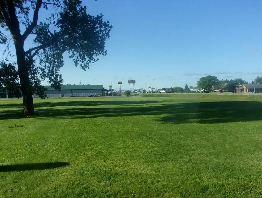 407 N 7th Street, Kentland, IN 47951 - Image #3