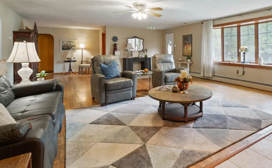 7112 W 138th Avenue, Cedar Lake, IN 46303 - Image #2