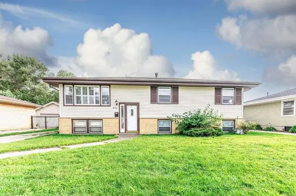 3136 Lois Place, Highland, IN 46322