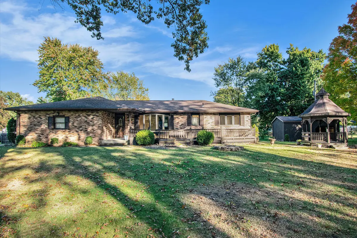 7232 W Lynwood Drive, Michigan City, IN 46360 - Image #1