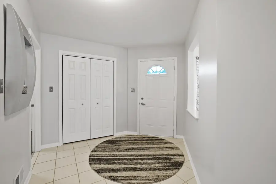 5816 Iris Lane, Schererville, IN 46375 - Image #2