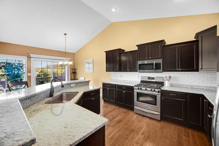 3002 Winter Garden Drive, Valparaiso, IN 46385 - Image #2