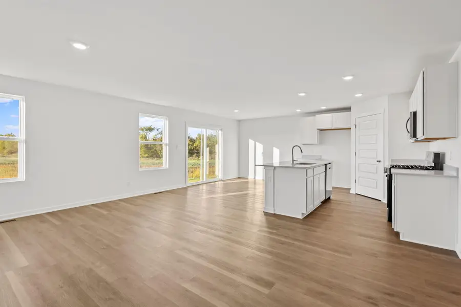 435 Fry Street, Hebron, IN 46341 - Image #2