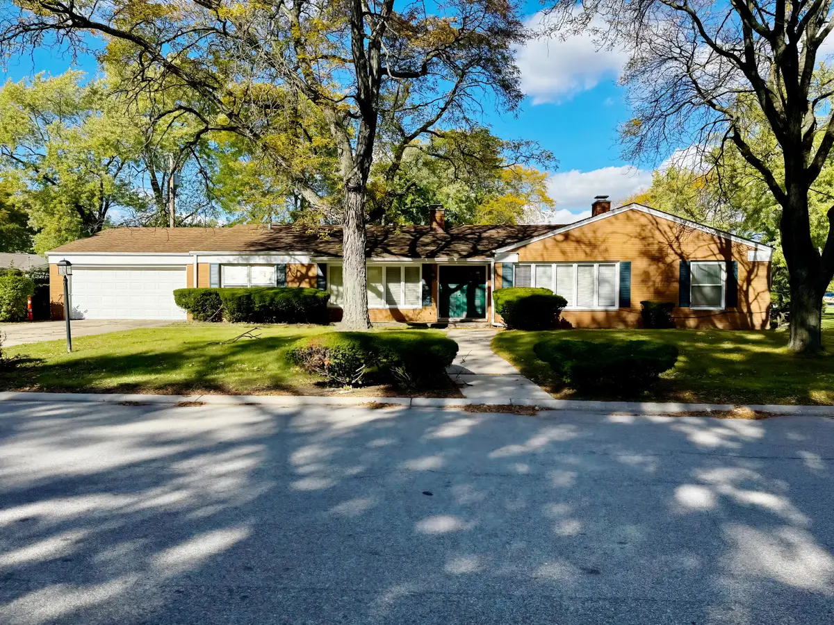 2312 W 65th Avenue, Merrillville, IN 46410 - Image #1