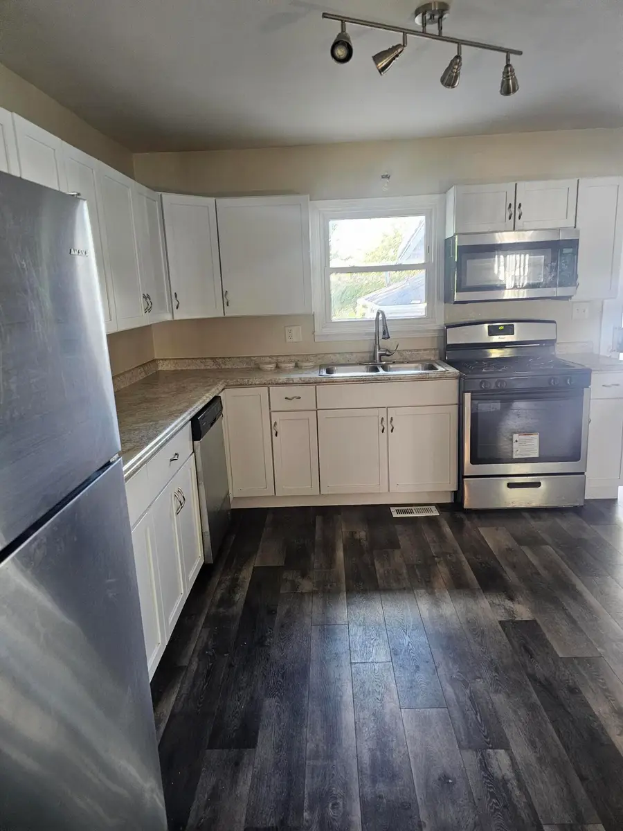 940 N Indiana Street, Griffith, IN 46319 - Image #2