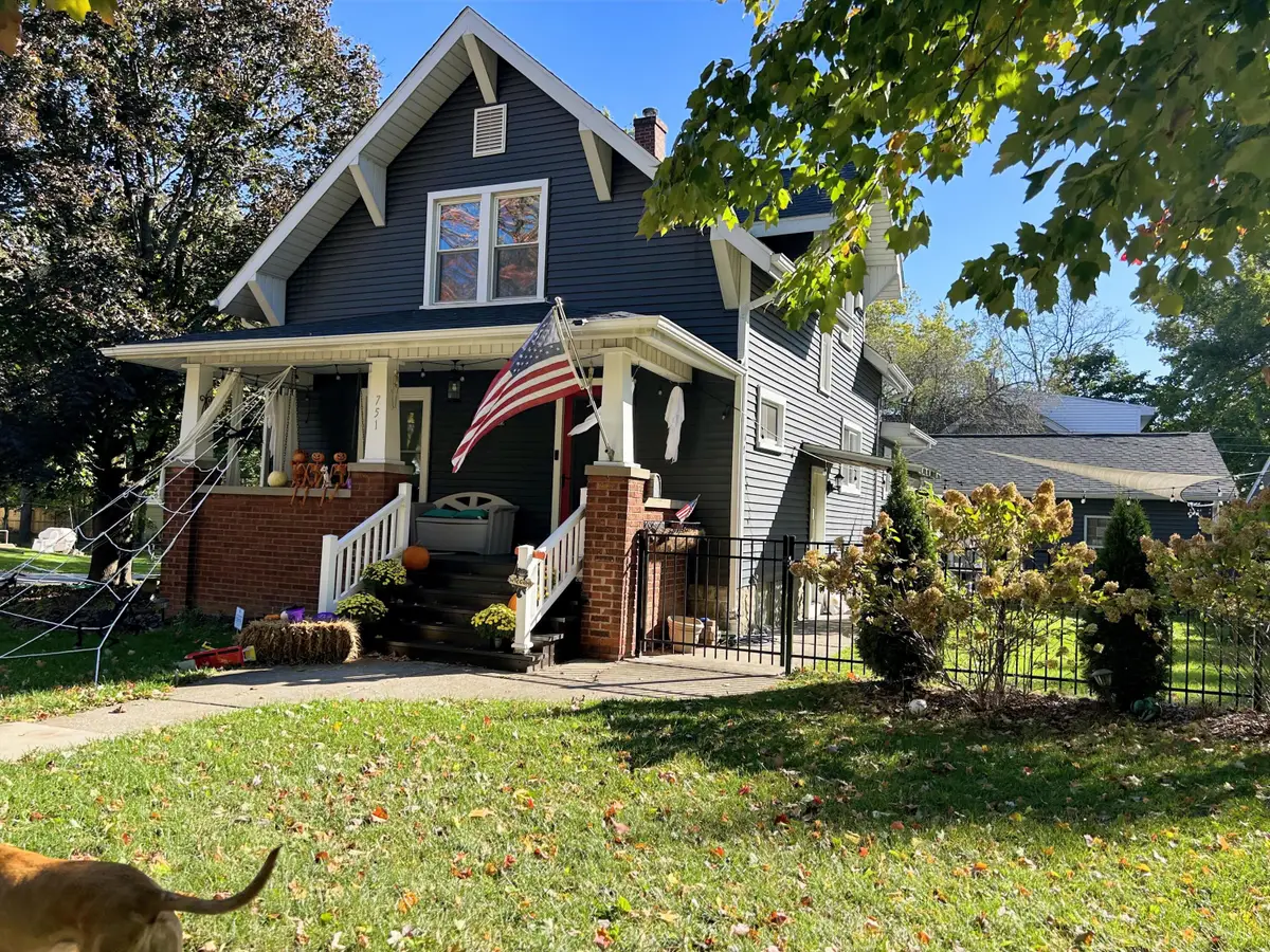 751 Chestnut Street, Valparaiso, IN 46385 - Image #1