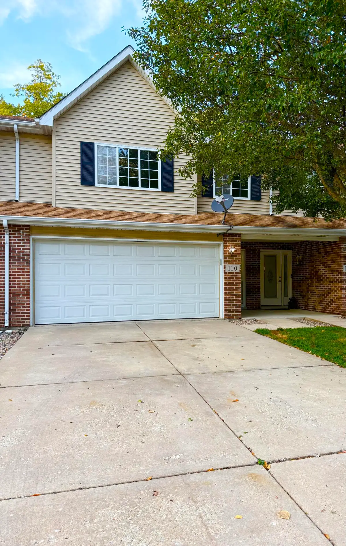 110 Debie Lane, Hobart, IN 46342 - #1