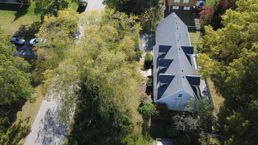 2944 N Strawberry Lane, La Porte, IN 46350 - Image #3