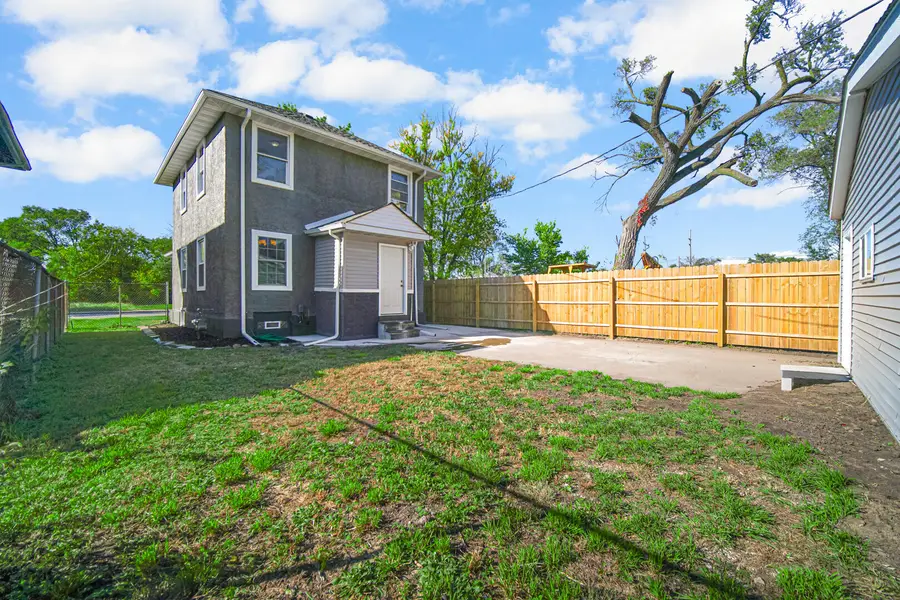 327 Buchanan Street, Gary, IN 46402 - Image #3