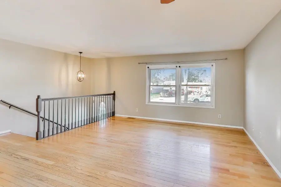 1213 N Jay Avenue, Griffith, IN 46319 - Image #3