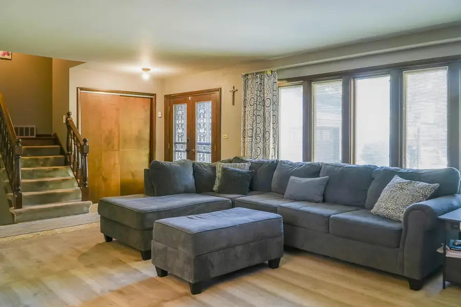 8435 Van Buren Court, Munster, IN 46321 - Image #2