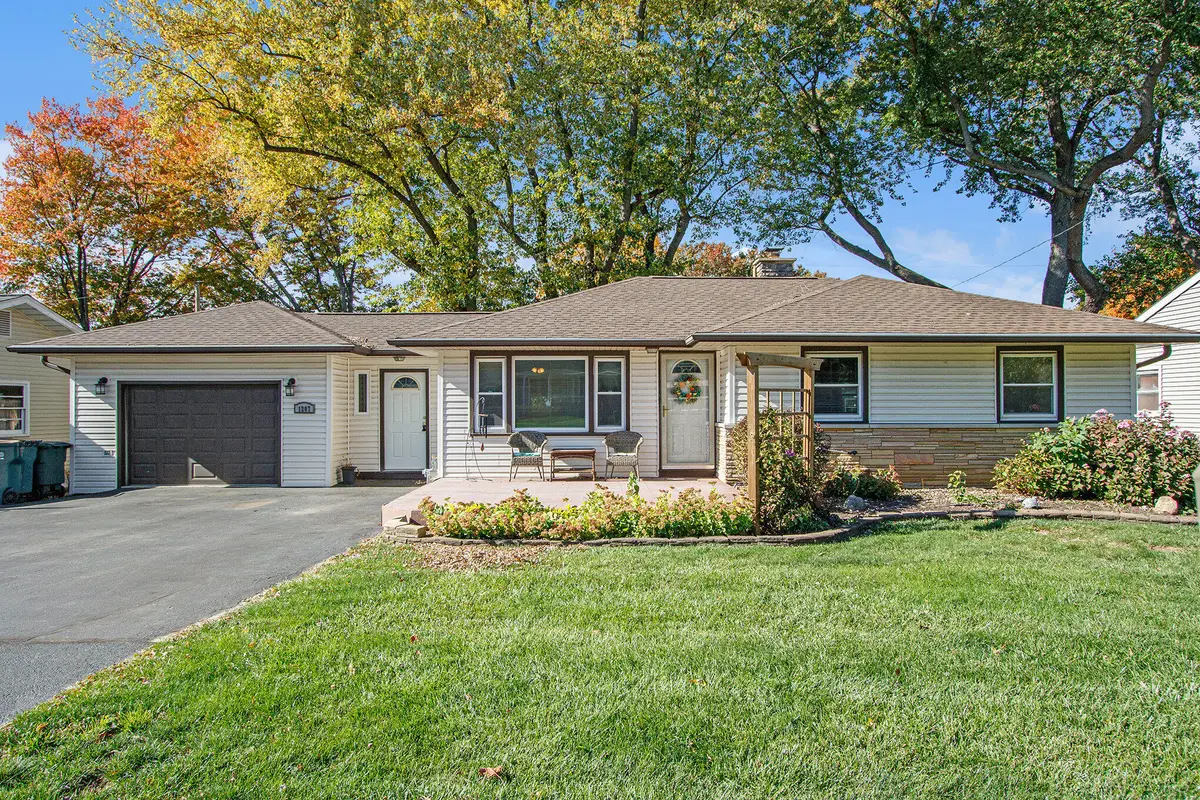 1207 Kenwood Avenue, Valparaiso, IN 46385 - Image #1