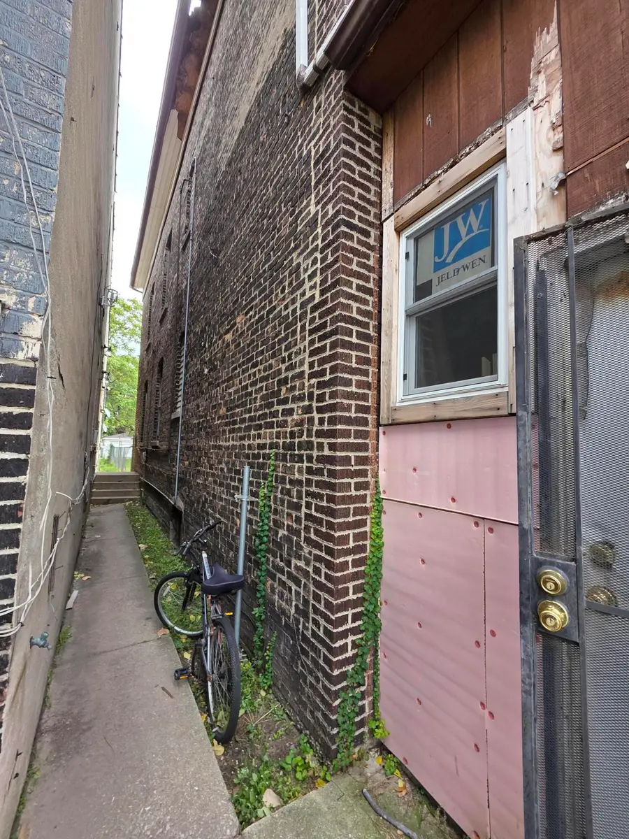 4853 Mccook Avenue, East Chicago, IN 46312 - Image #3