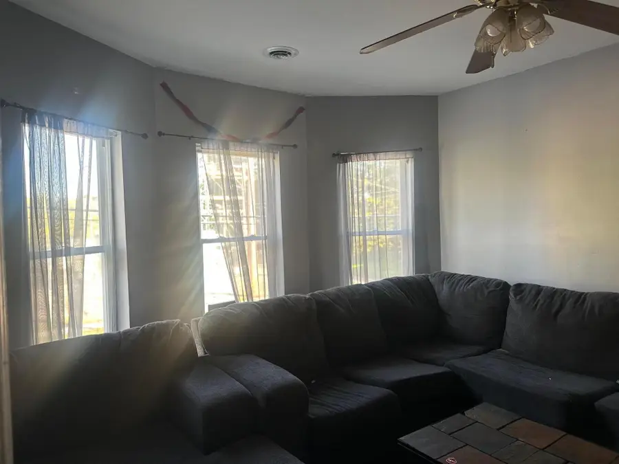 902 Kentucky Street, Michigan City, IN 46360 - Image #2