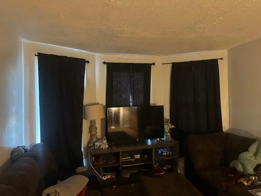 902 Kentucky Street, Michigan City, IN 46360 - Image #3