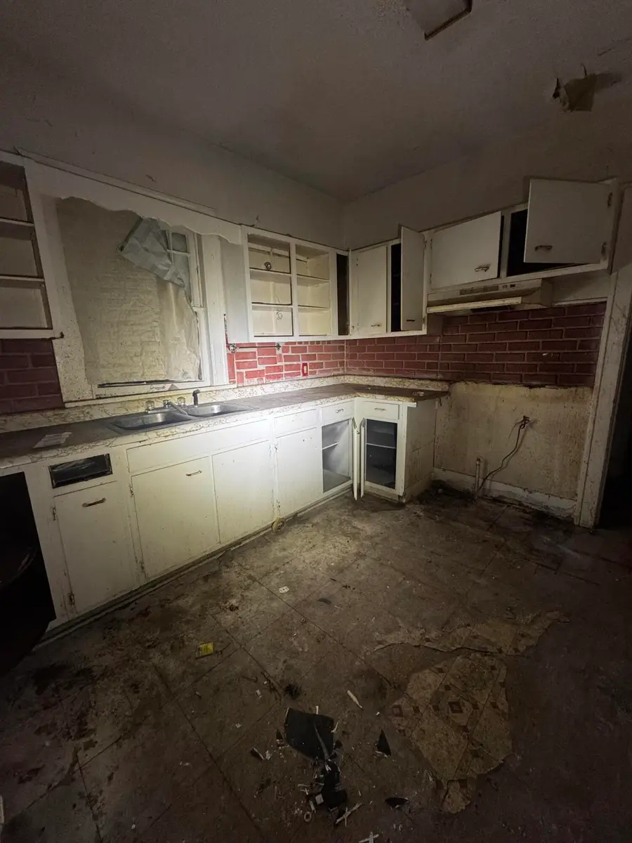 1384 Harrison Street, Gary, IN 46407 - Image #3