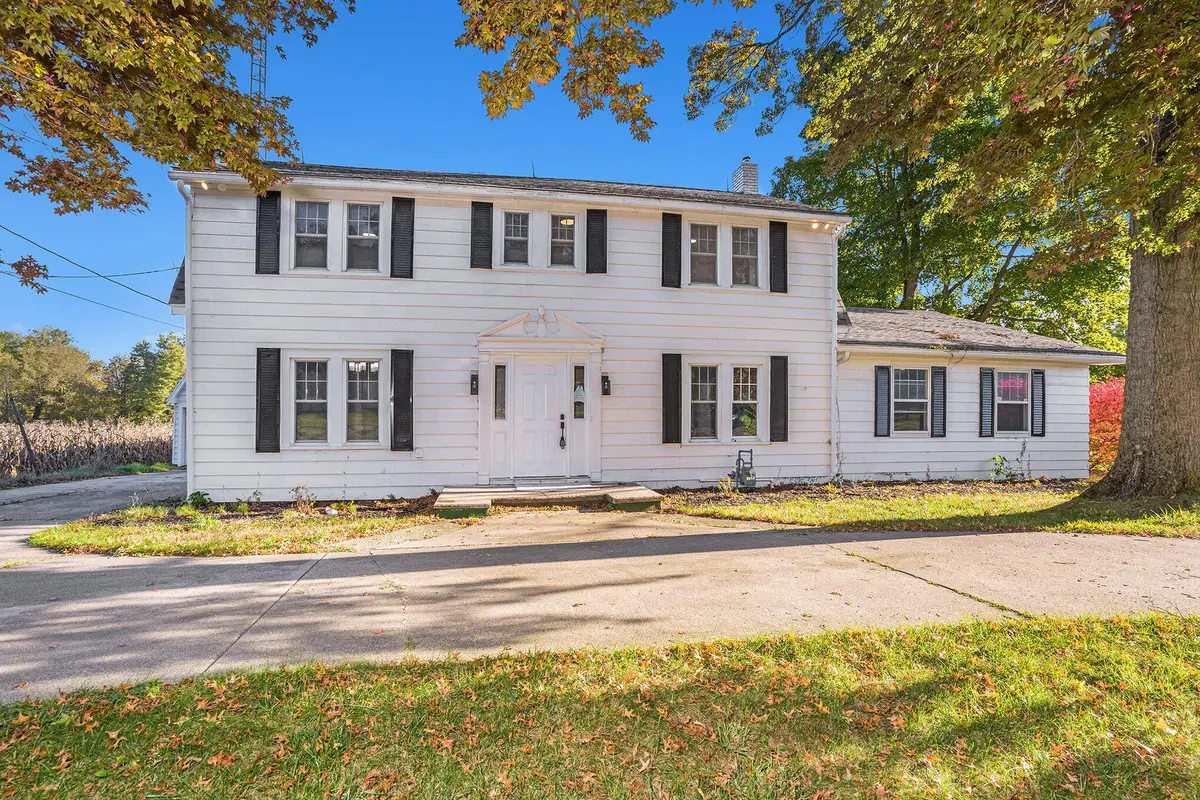 312 Bristol Avenue, Middlebury, IN 46540 - Image #1