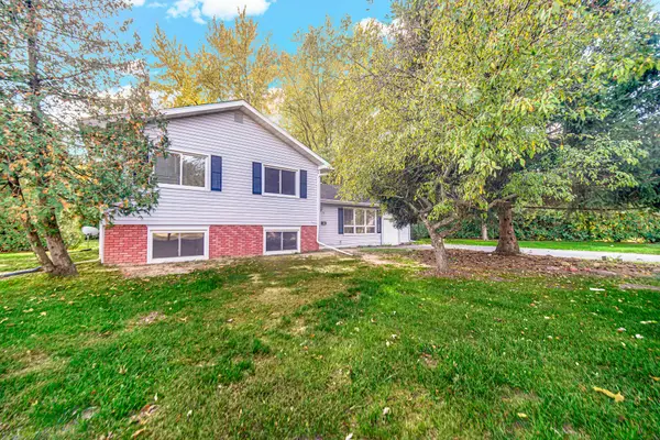 25 E Hoehn Street, Wheatfield, IN 46392