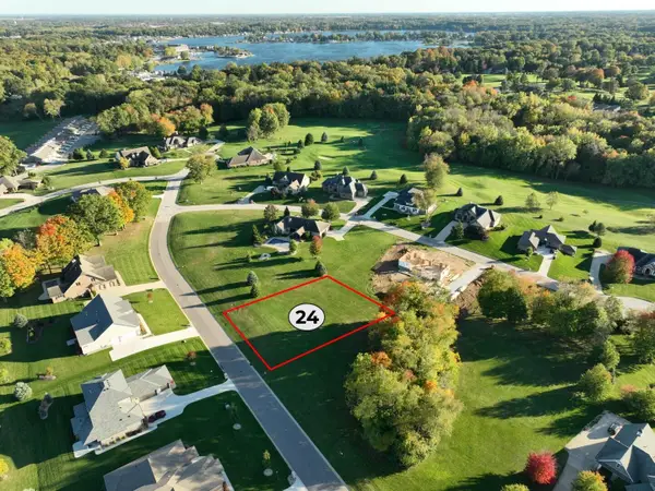 2826 N Palmer Avenue, La Porte, IN 46350